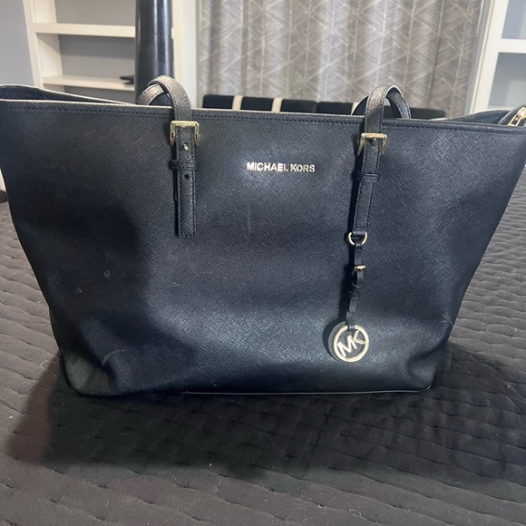 Michael Kors Bag - Picture 1 of 3
